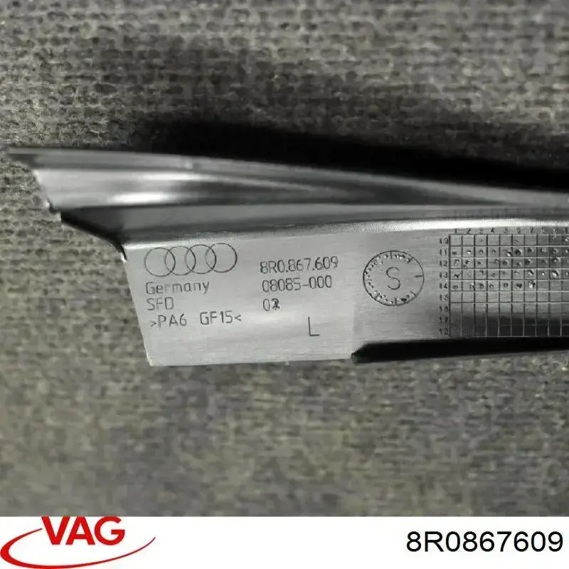 Обшивка-облицовка задней двери VAG 8R0867609 цена, от 5.14 USD
