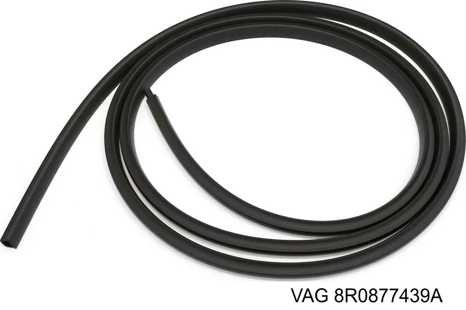 Купить 8R0877439 VAG Уплотнитель люка крыши