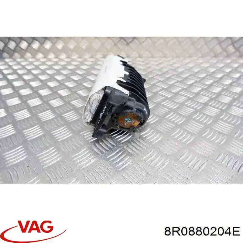 Подушка безопасности (AIRBAG) пассажирская VAG 8R0880204E цена, от 34.78 USD