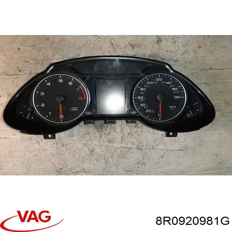 8R0920981G VAG Щиток приборов