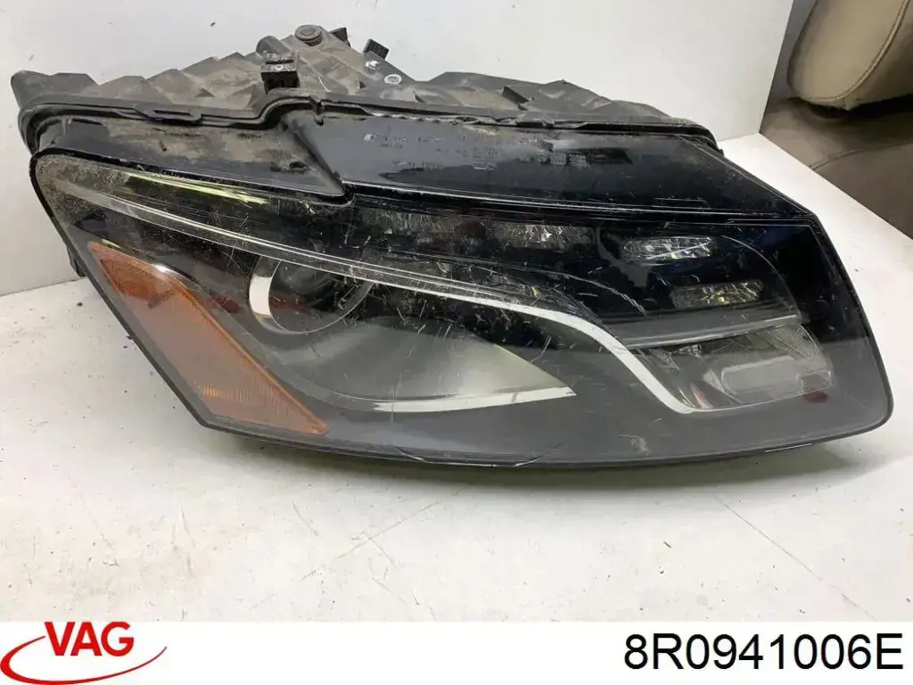Правая блок фара VAG 8R0941006E цена, от 543.41 USD