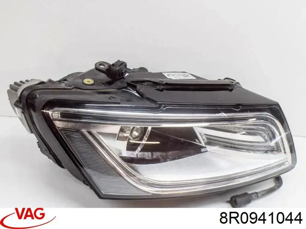 Купить 8R0941044 VAG Фара основная правая