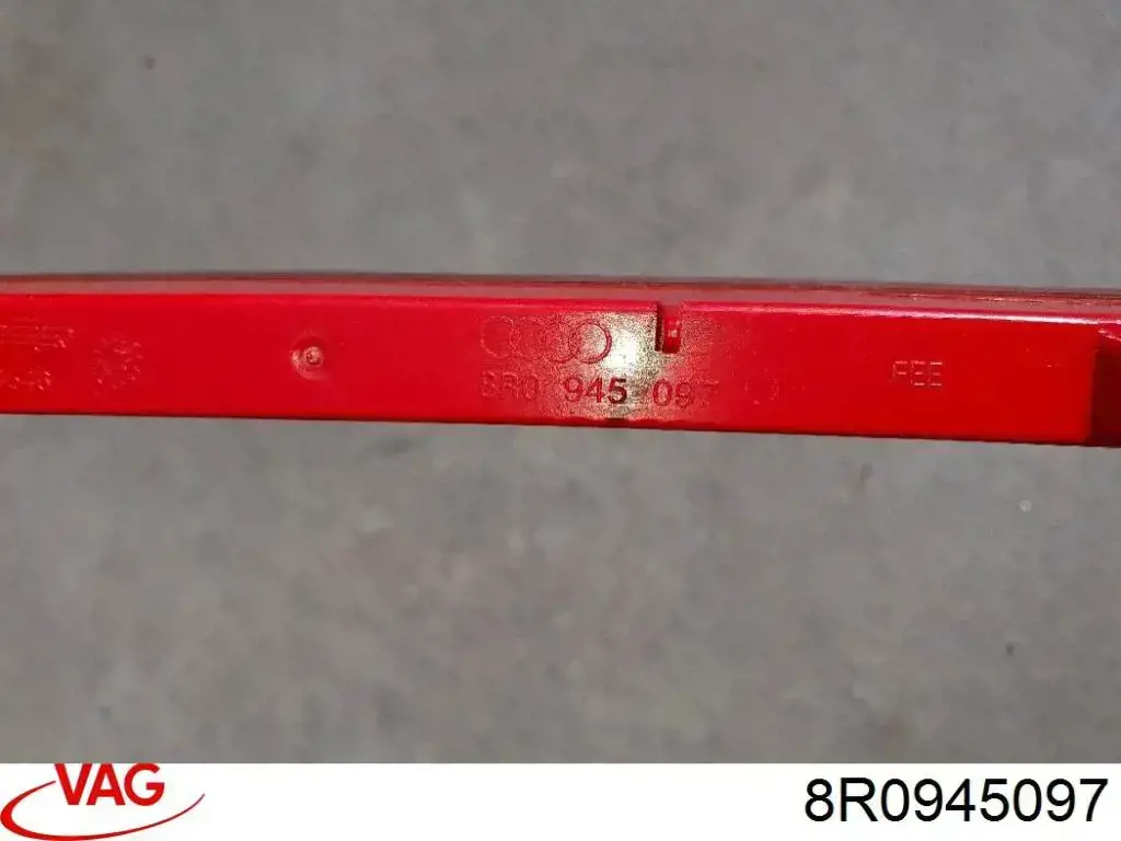 Задний стоп 8R0945097 VAG