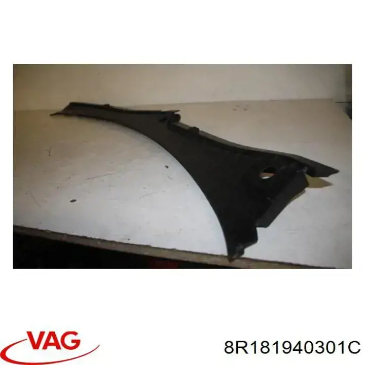 Водосток лобового стекла, жабо 8R181940301C VAG