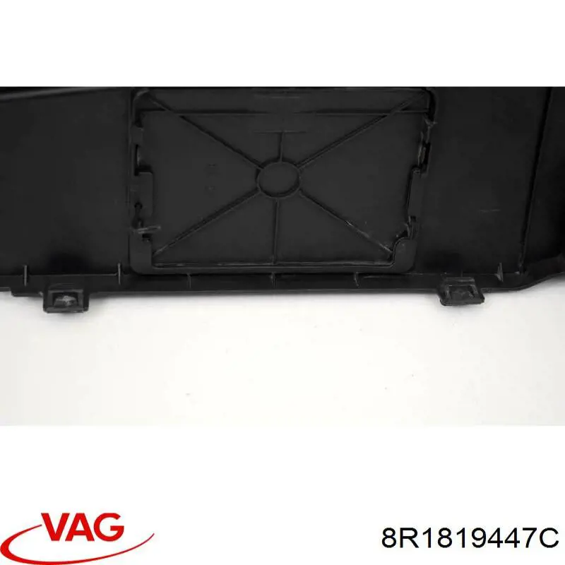 Водосток лобового стекла, жабо VAG 8R1819447C