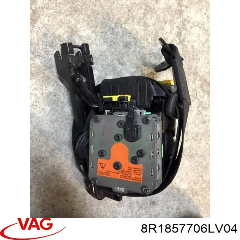 8R1857706BV04 VAG Ремень безопасности передний правый