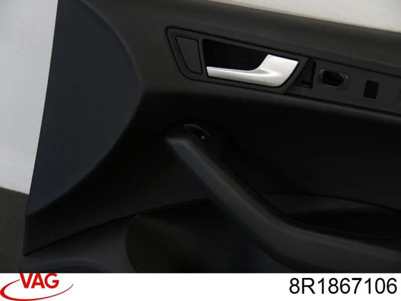 8R186710424A VAG Облицовка передней правой двери