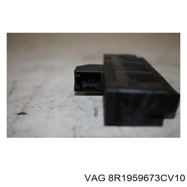 Блок кнопок центральной консоли VAG 8R1959673CV10 цена, от 25.34 USD