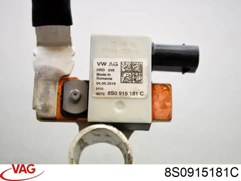 Кабель массы аккумулятора (АКБ) VAG 8S0915181C