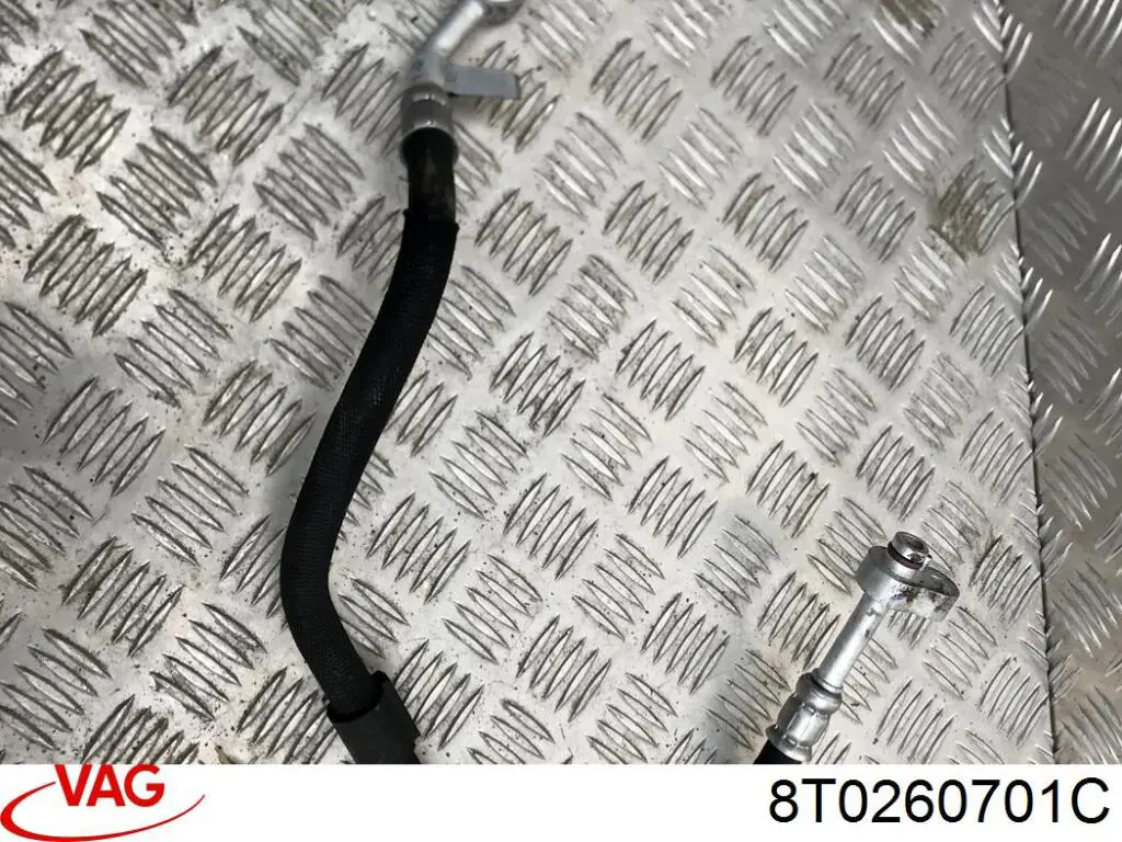 Купить 8T0260701C VAG Шланг кондиционера, от компрессора к радиатору