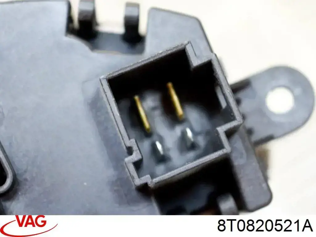 Купить 8T0820521A VAG Регулятор оборотов вентилятора печки