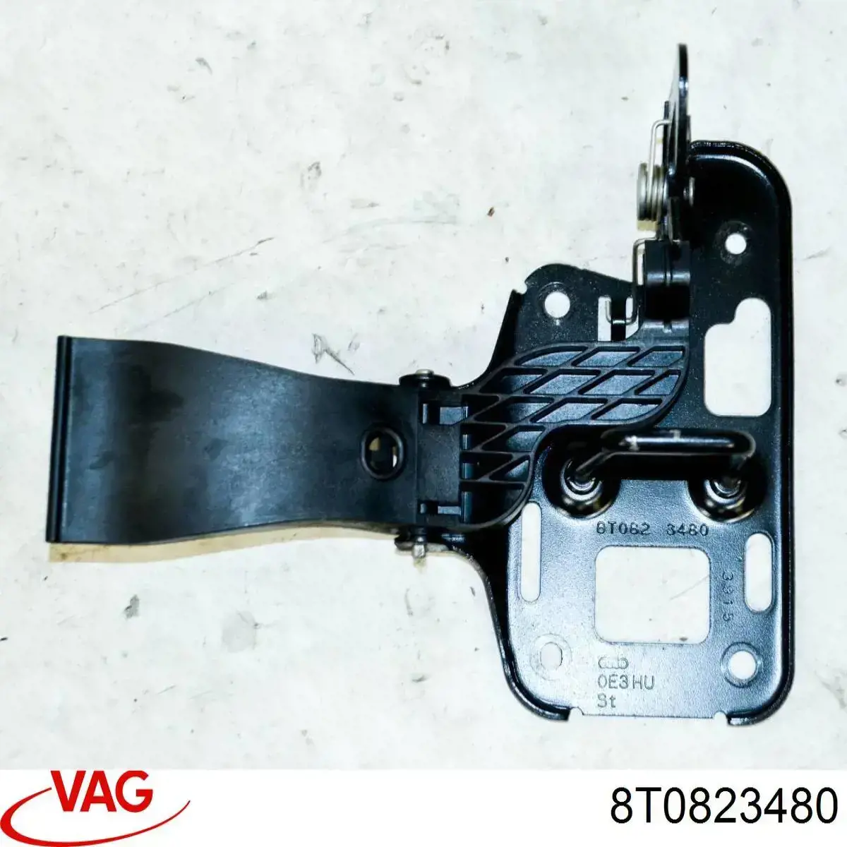 Купить 8T0823480 VAG Стояк-крюк замка капота