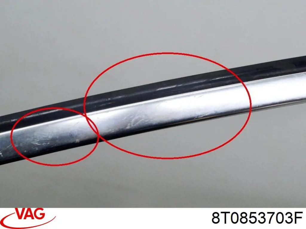 Молдинг крыши левый 8T0853703F VAG