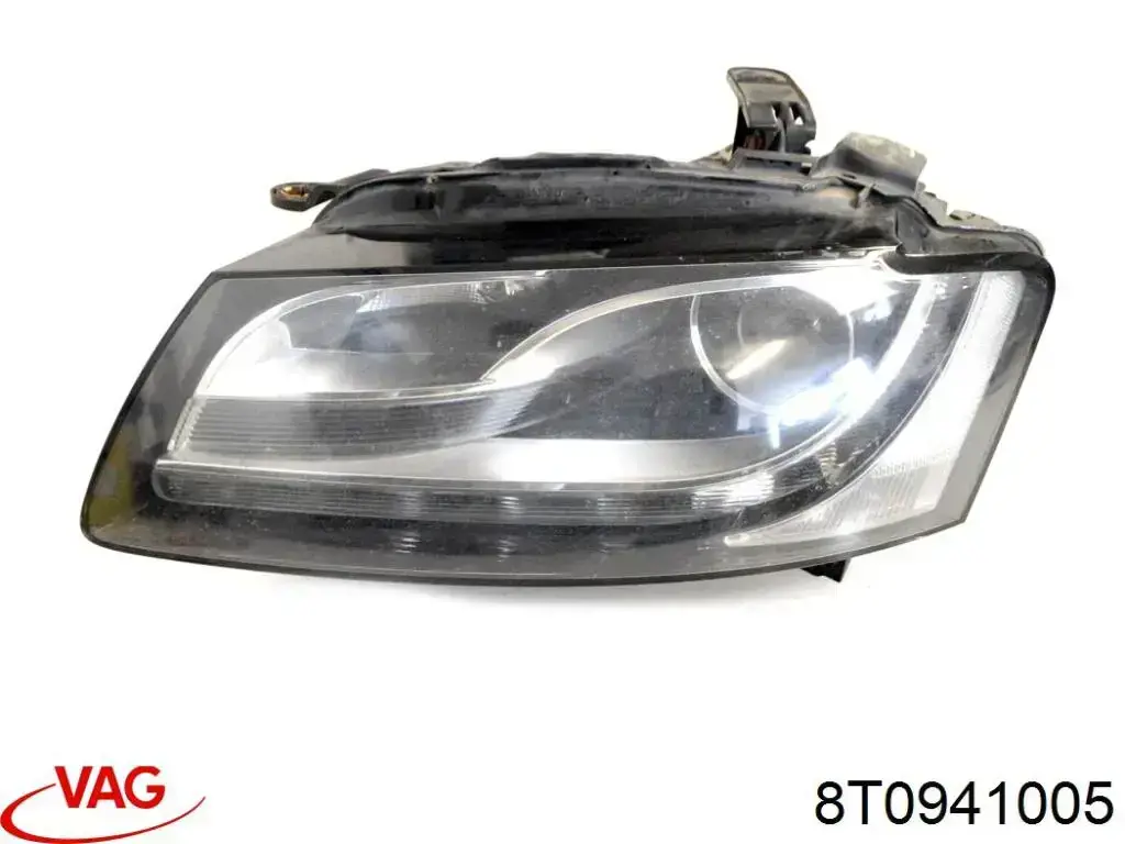 8T0941005 VAG Фара