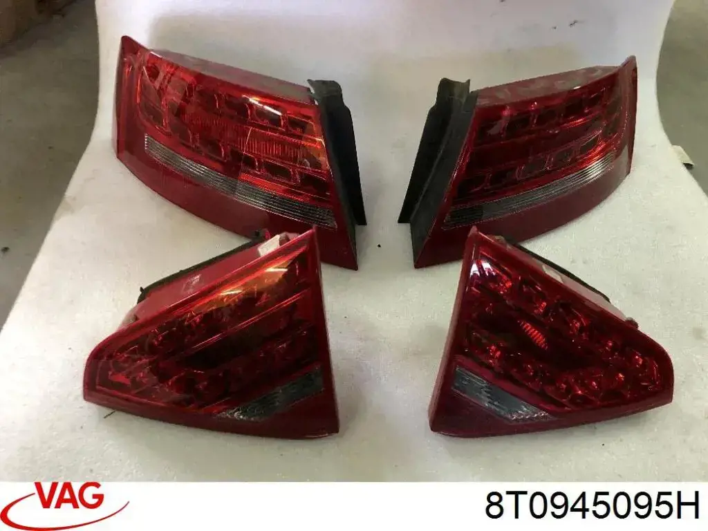 Задняя левая внешняя фара VAG 8T0945095H цена, от 338.01 USD