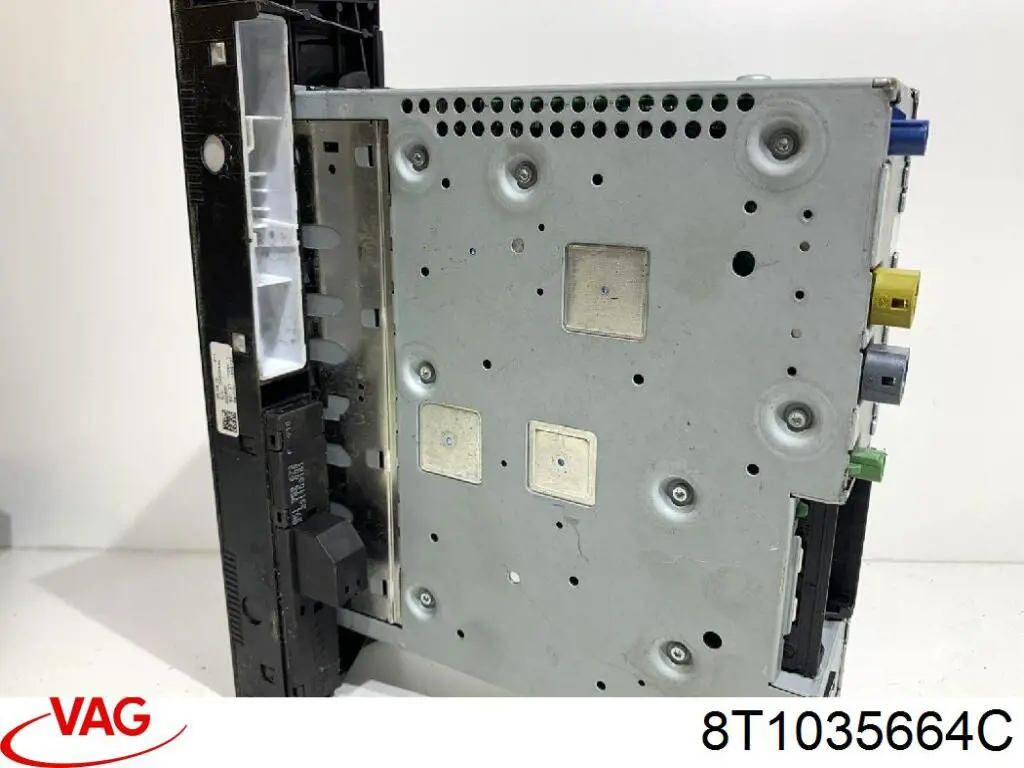 8T1035664C VAG