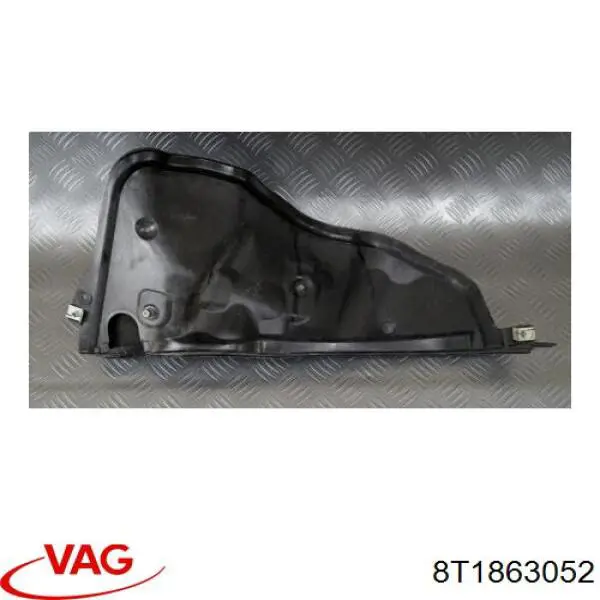 Купить 8T1863052 VAG Решетка дворников левая