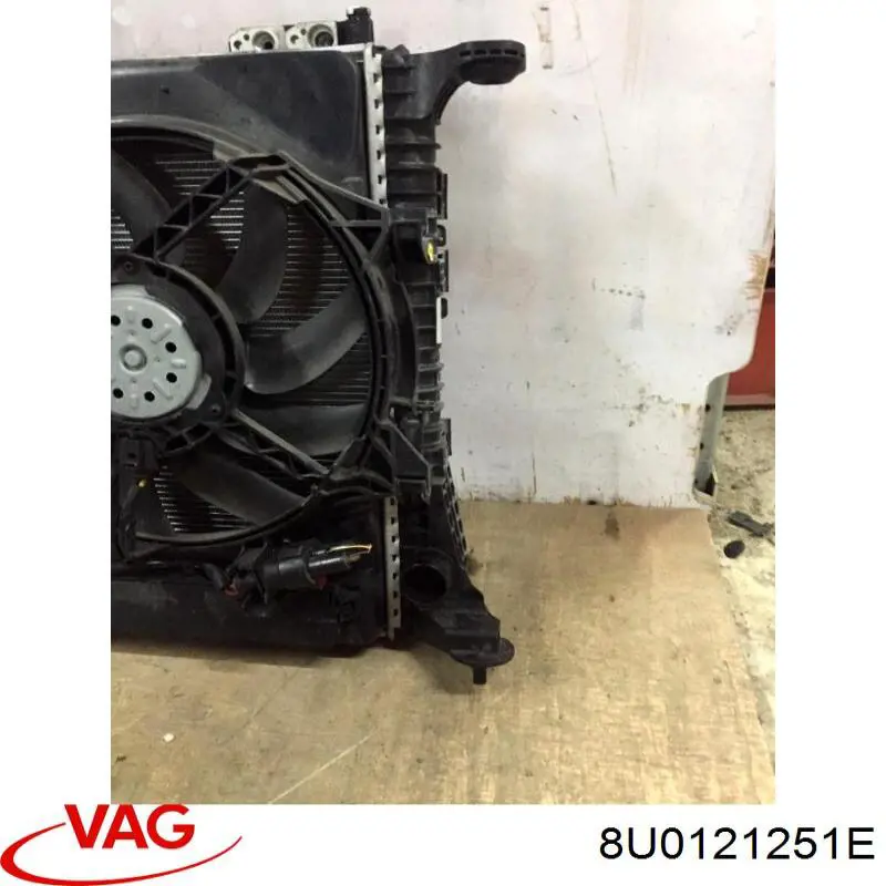 Радиатор охлаждения двигателя VAG 8U0121251C цена, от 545.09 USD