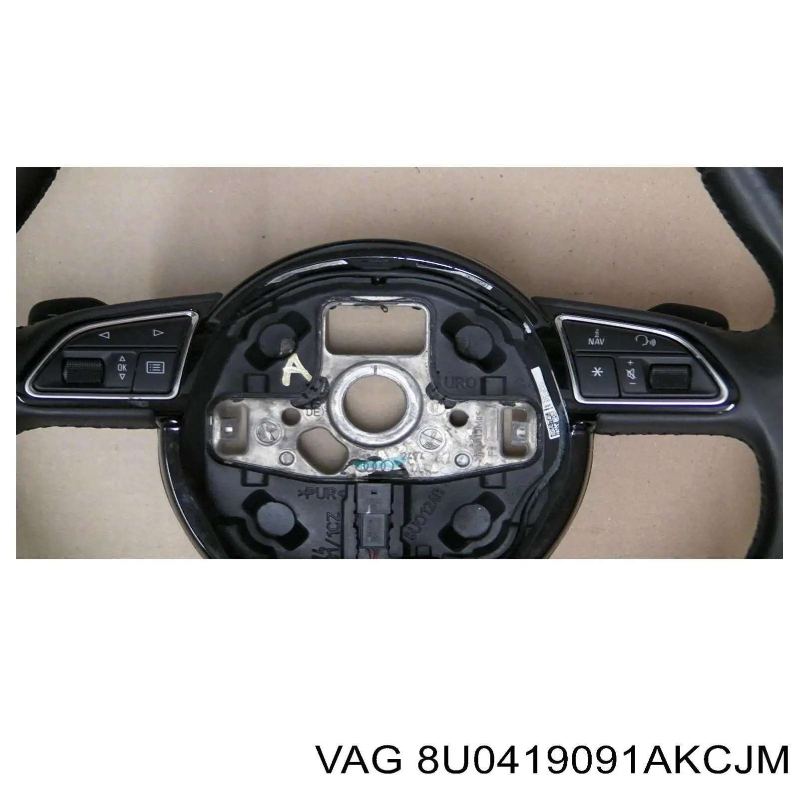 8U0419091AKCJM VAG Колесо рулевое
