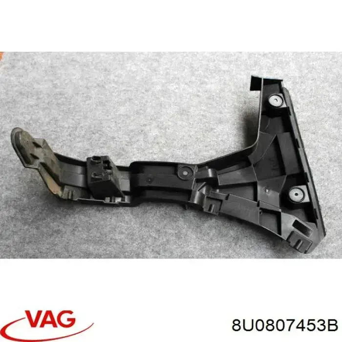 Купить 8U0807453B VAG Направляющая заднего бампера левая