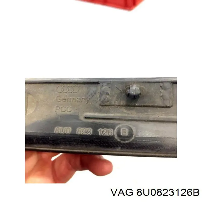  VAG 8U0823126B цена, от 12.98 USD
