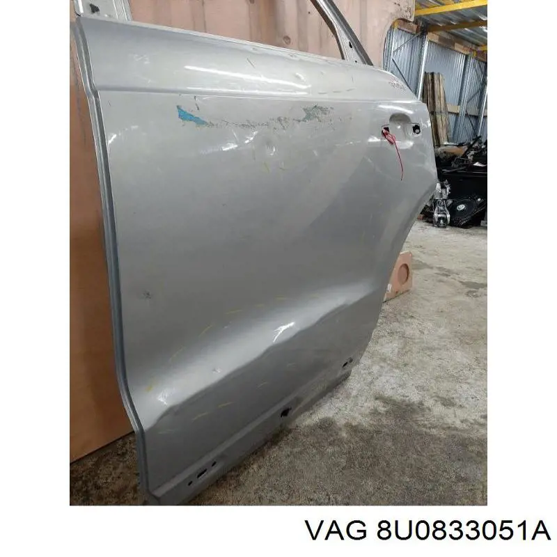 Купить 8U0833051A VAG Дверь задняя