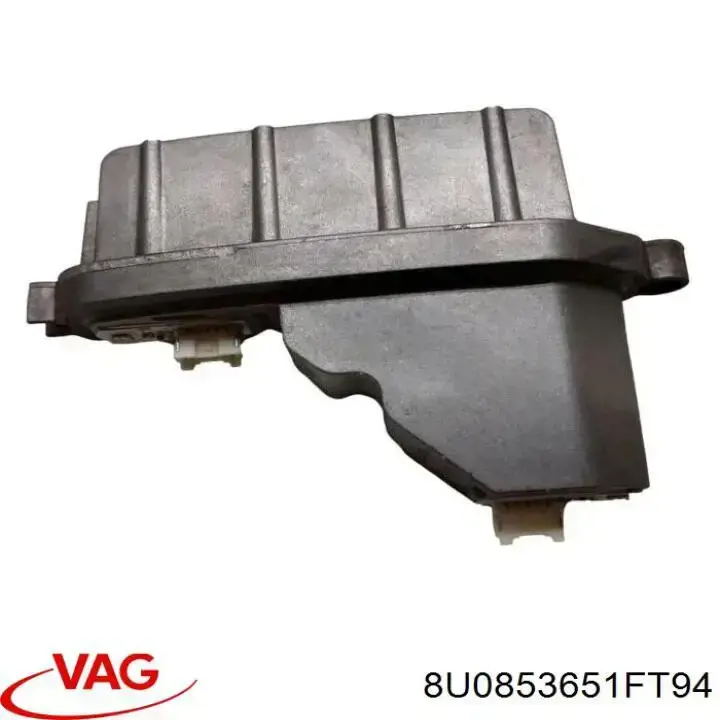 8U0853651FT94 VAG Решетка радиатора