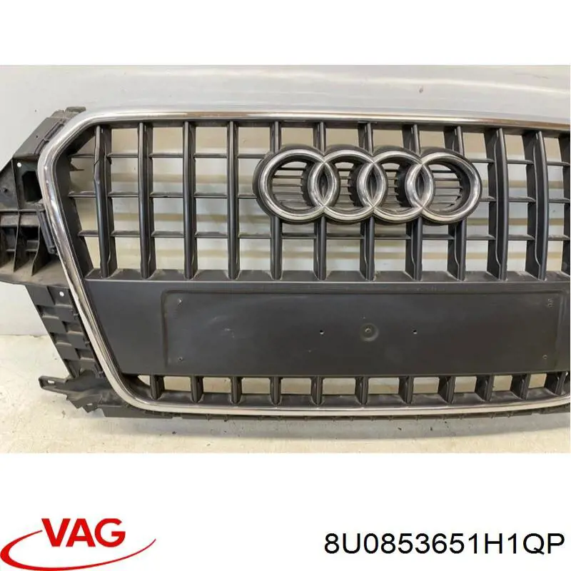 Решетка радиатора на Audi Q3 8UB (Ауди АУДИ Q3)