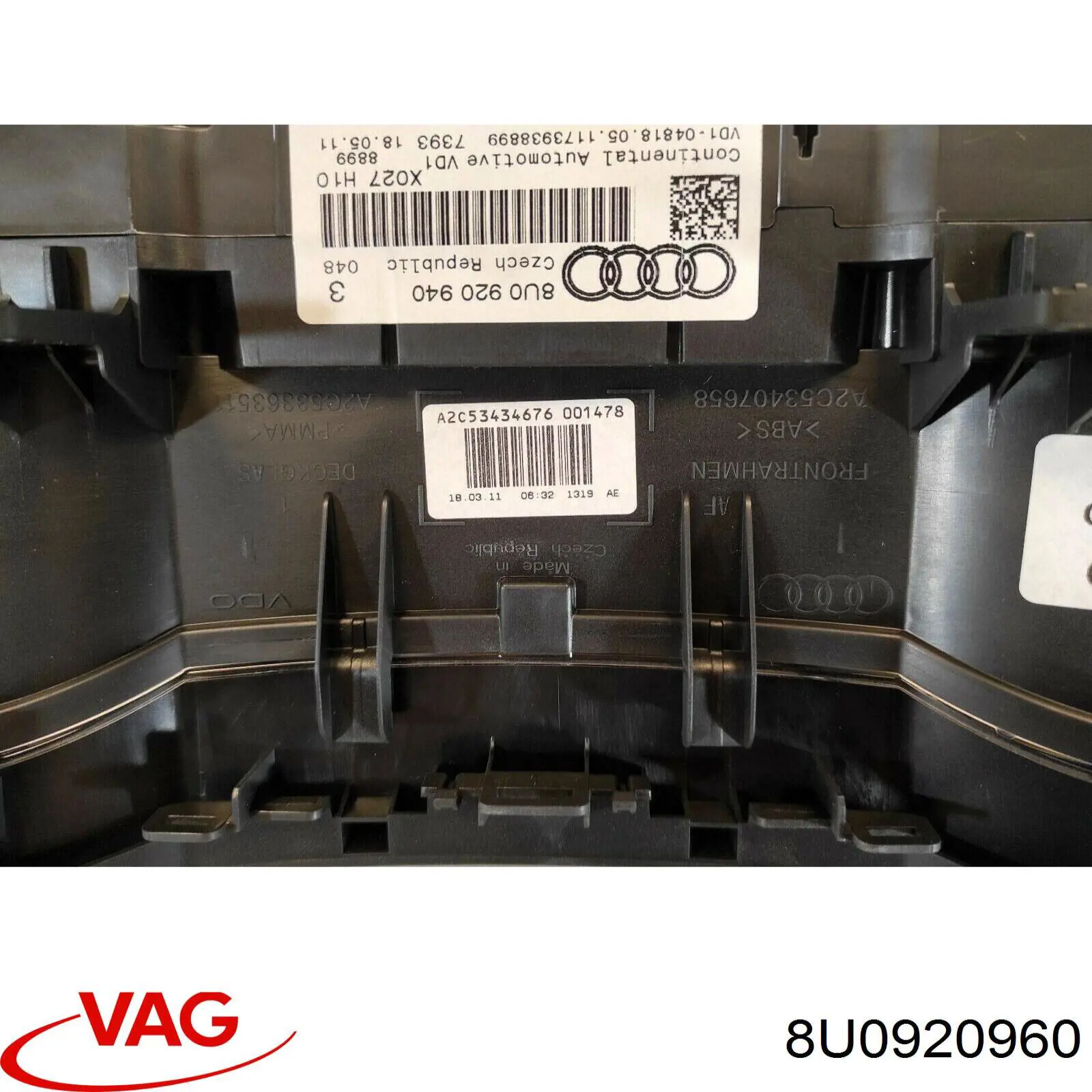 Купить 8U0920960 VAG Панель приборов