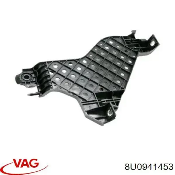 PAD44135L Signeda Крепление фары передней, левой