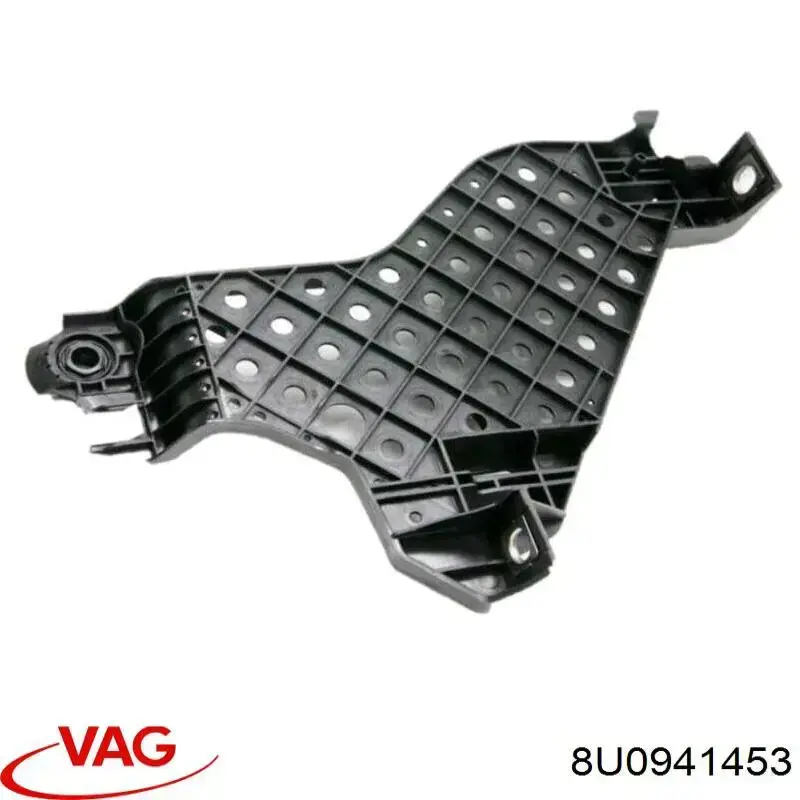 Кронштейн (адаптер) крепления фары передней левой Signeda PAD44135L цена, от 24.77 USD