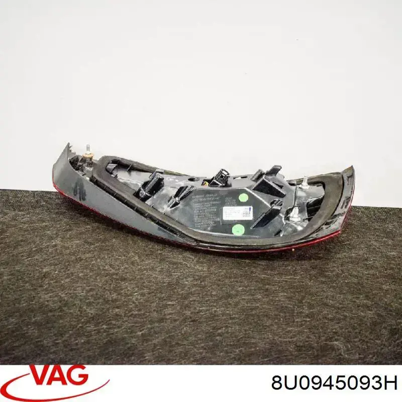Задняя левая фара VAG 8U0945093A цена, от 226.02 USD