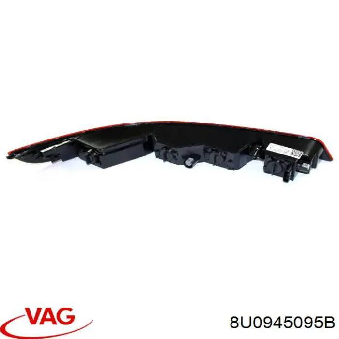 Фонарь заднего бампера левый 715011133011 Magneti Marelli