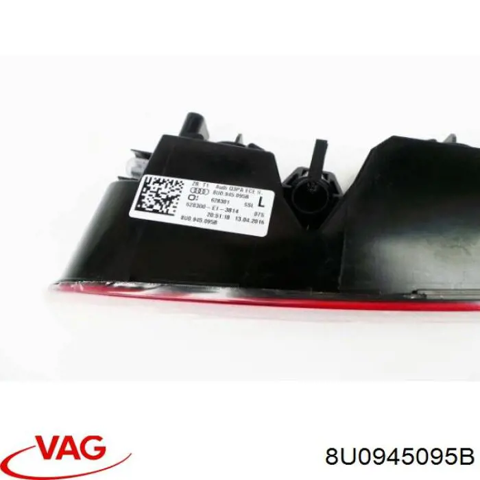 715011133011 Magneti Marelli Фара заднего бампера, левый