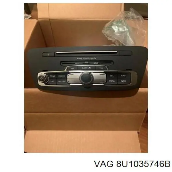 8U1035746B VAG Радиоприемник