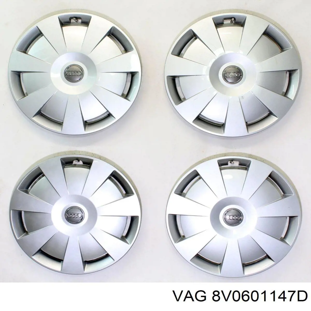 Колпак колесного диска VAG 8V0601147D цена, от 55.76 USD
