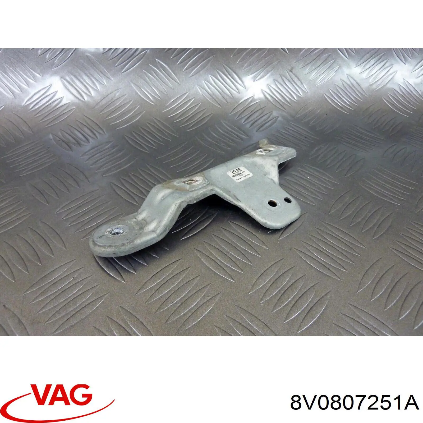  VAG 8V0807251A