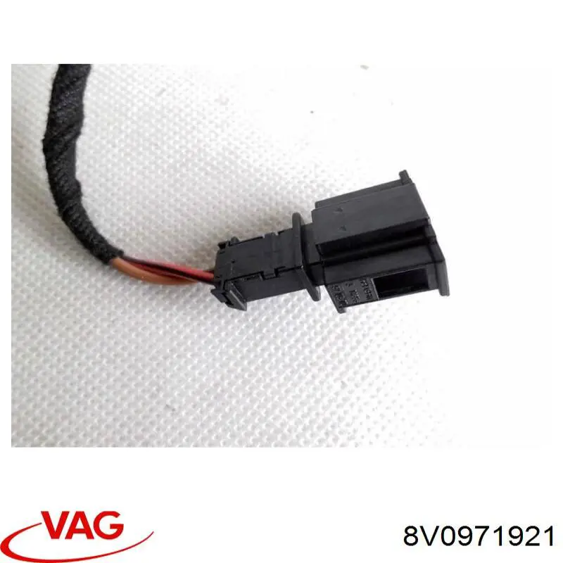  8V0971921 VAG