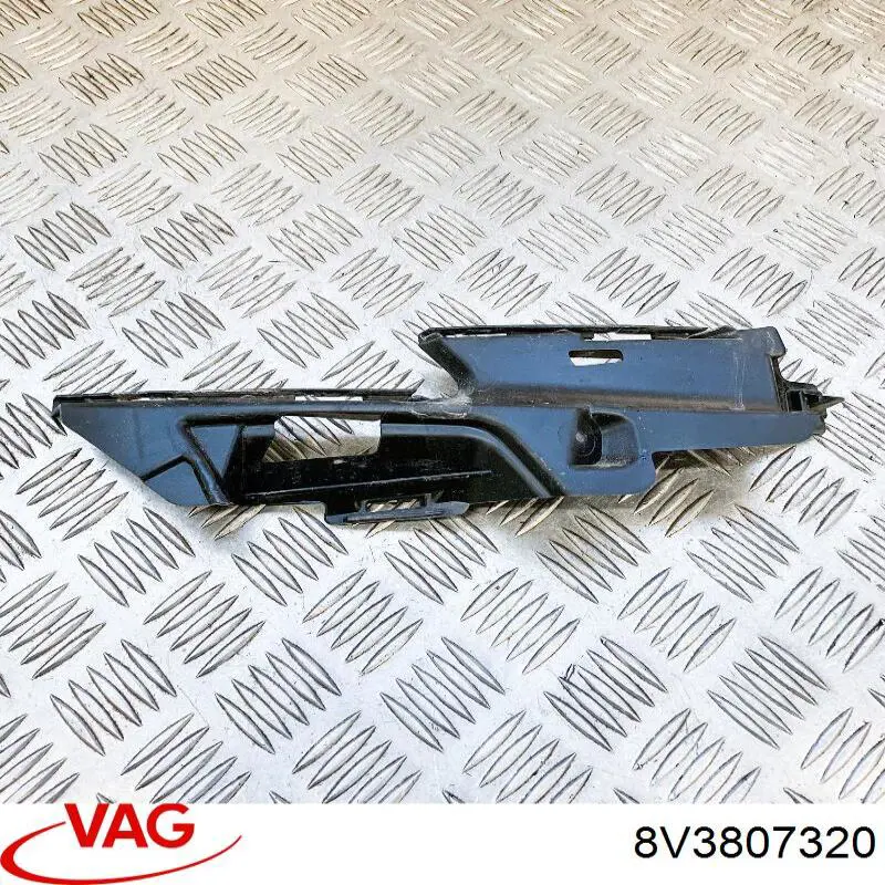 Правое крепление переднего бампера Signeda PAD44130R цена, от 33.03 USD