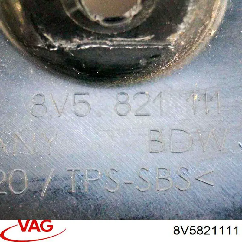 8V5821111 VAG 