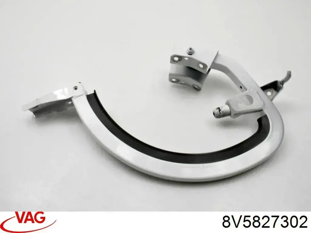 Купить 8V5827302 VAG Завеса крышки багажника