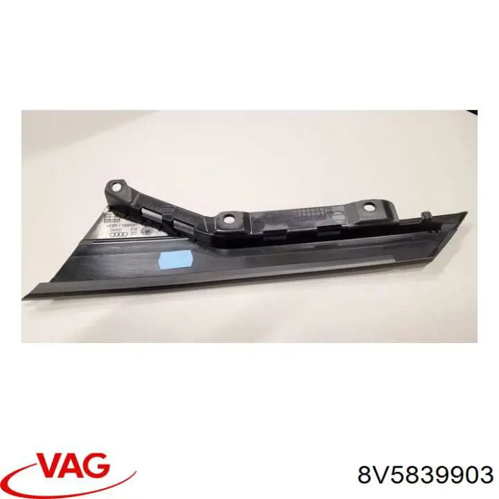8V5839903 VAG 