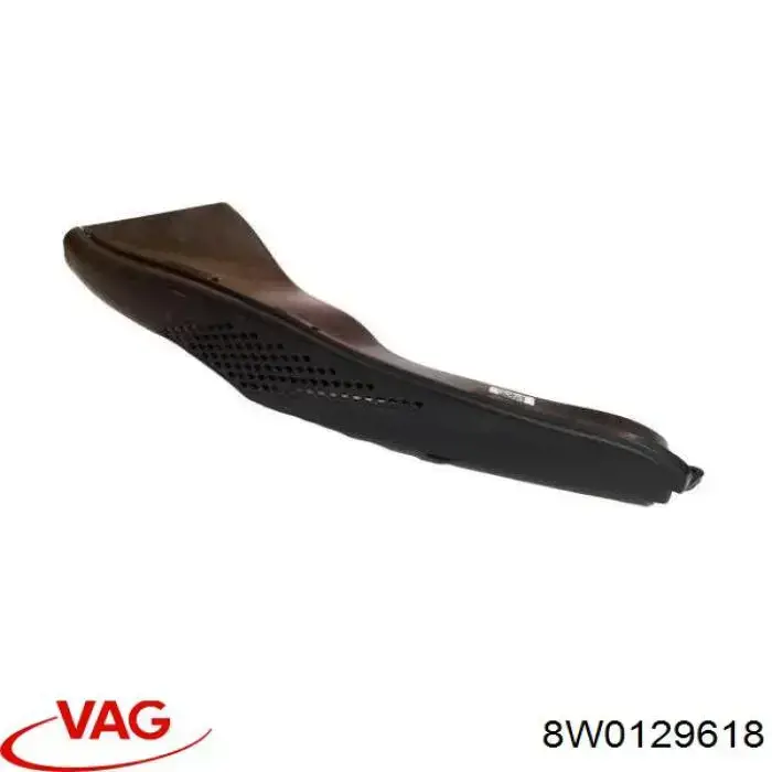 Патрубок воздушный, вход воздушного фильтра 8W0129618 VAG