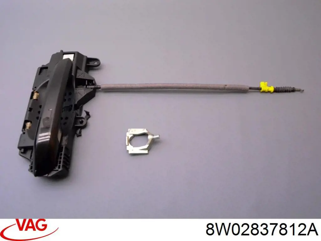 Купить 8W02837812A VAG Держатель наружной ручки двери правых дверей