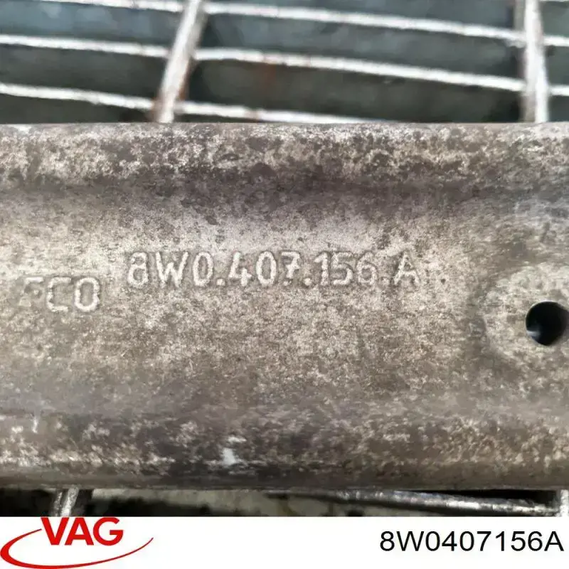 Купить 8W0407156A VAG Нижний правый рычаг передней подвески