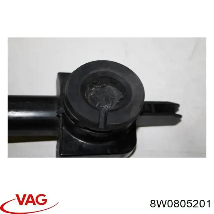 Кронштейн радиатора нижний VAG 8W0805201