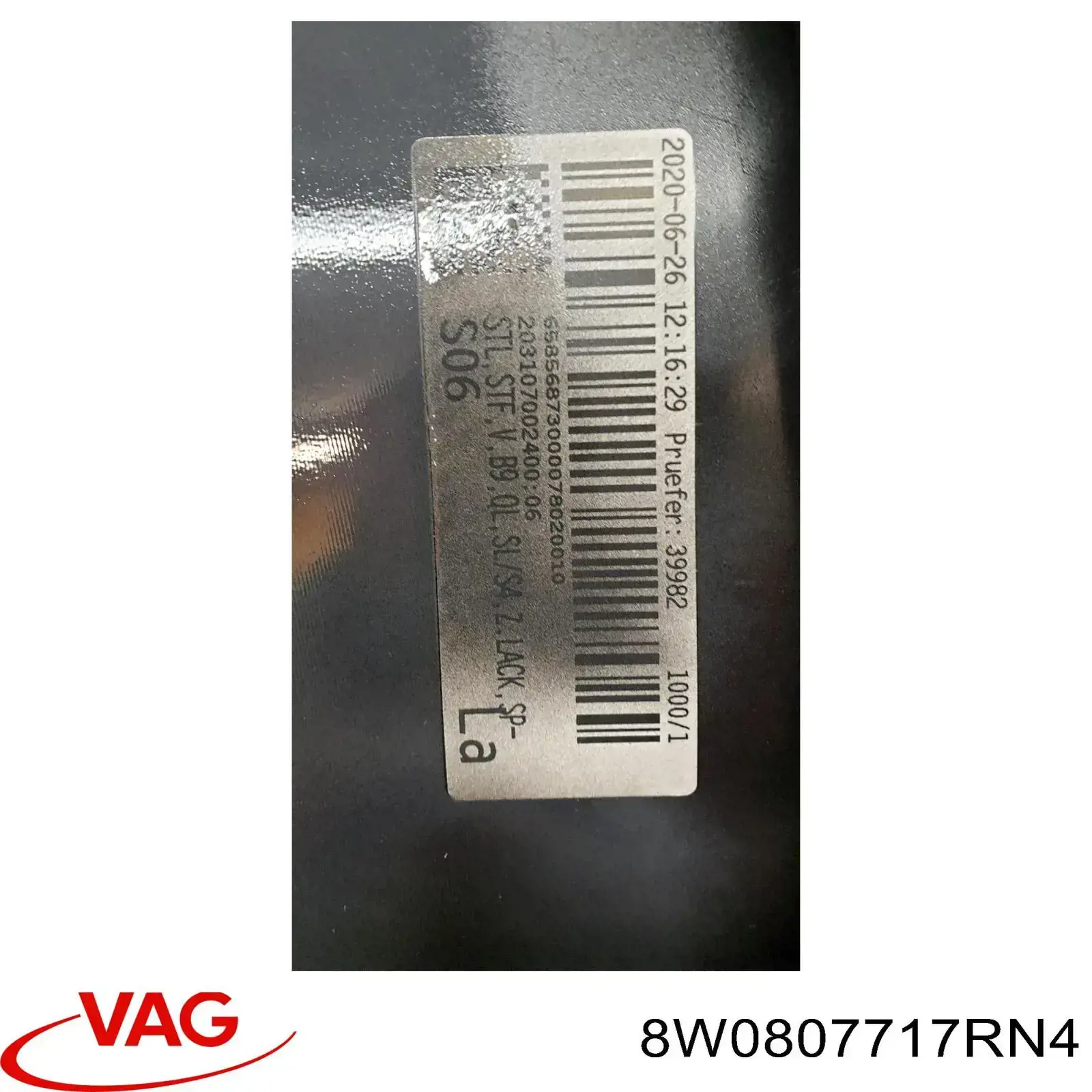 8W0807717RN4 VAG Спойлер заднего бампера