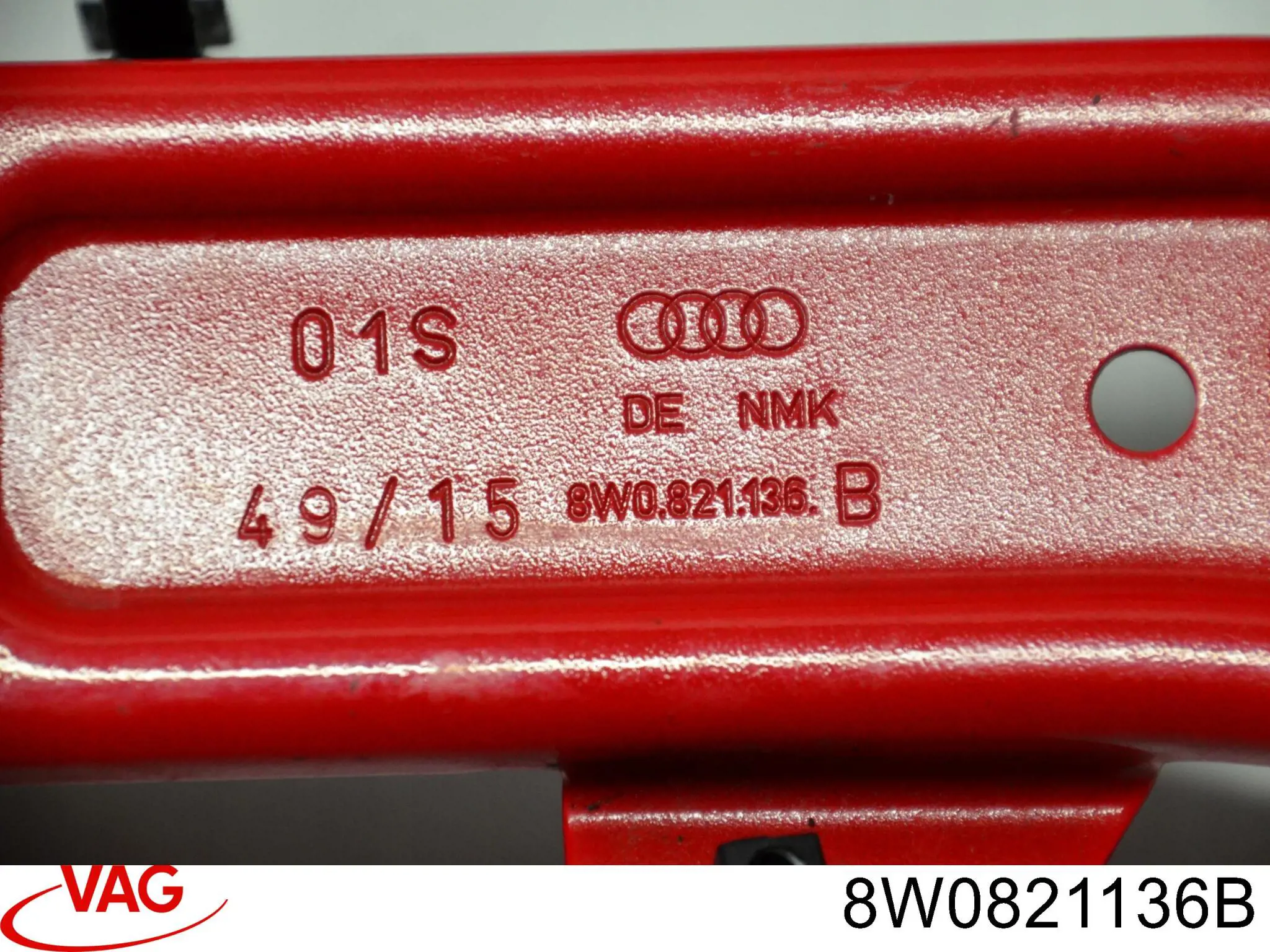  VAG 8W0821136B цена, от 37.91 USD
