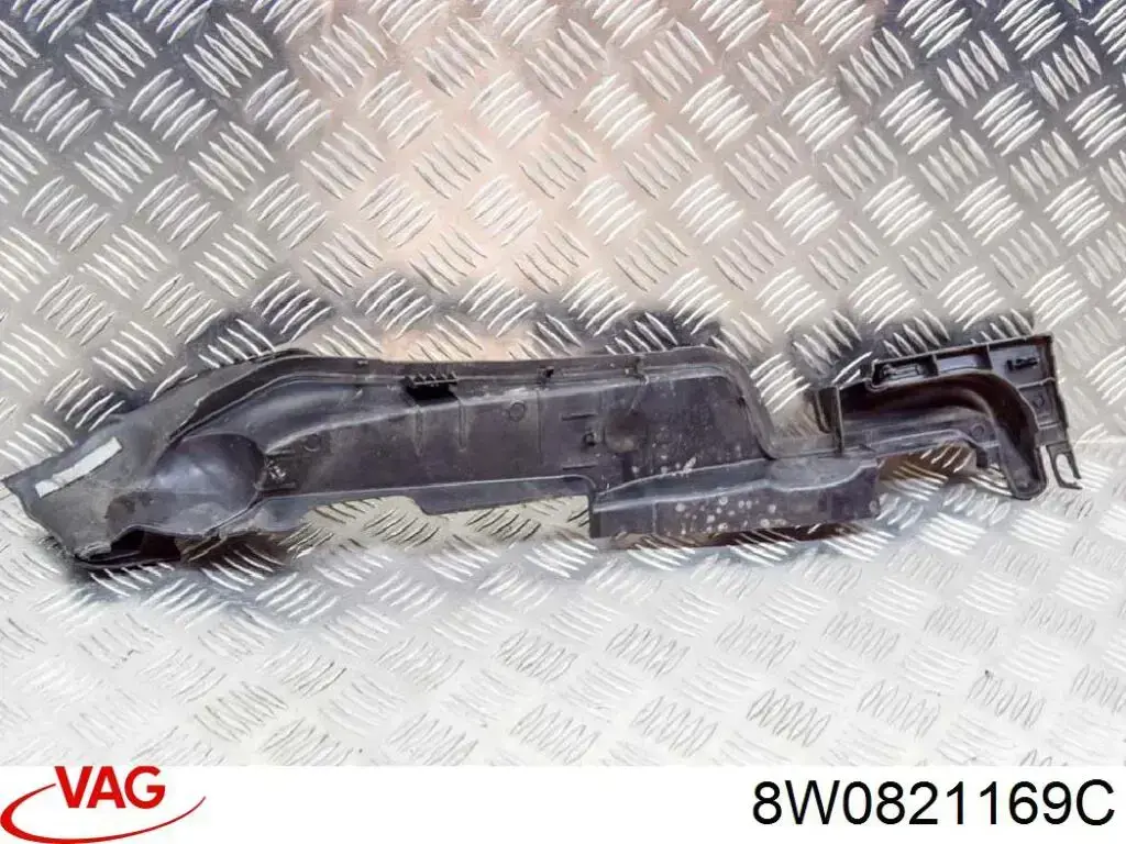 Купить 8W0821169C VAG Заглушка жабо боковая