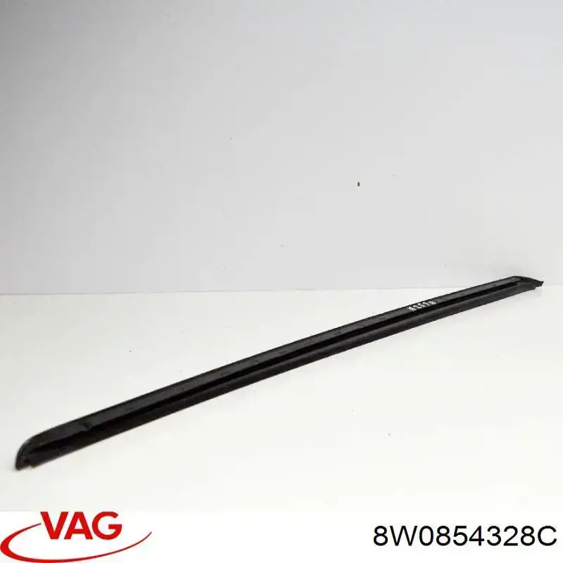 Молдинг ветрового стекла правый VAG 8W0854328C9B9 цена, от 12.70 USD